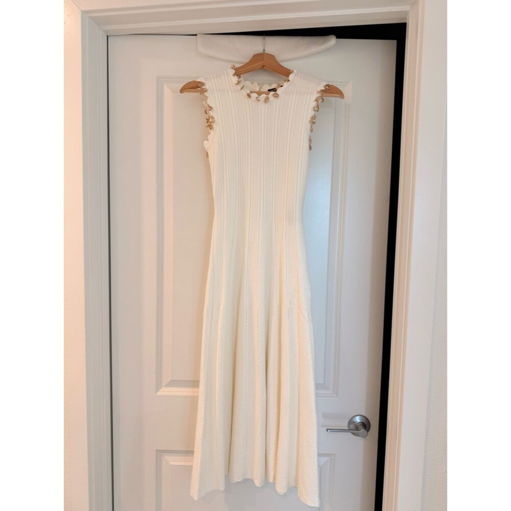 New MAJE White Sleeveless Embellished Knit midi dress with gold jewellery - Picture 6 of 16